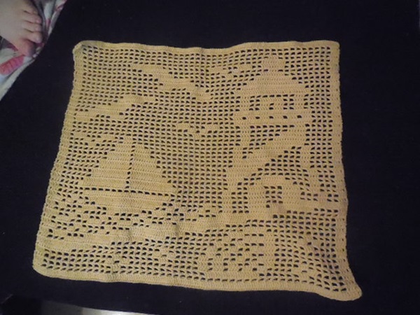 als Deko für ein Kissen oder so....? :)